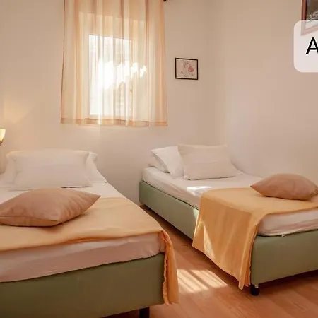 Apartamento Mara *